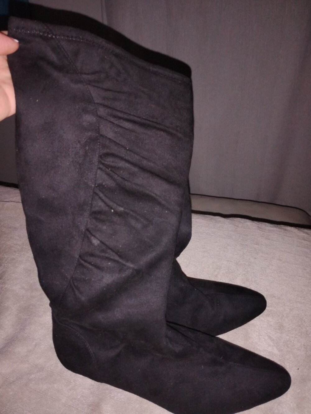 Boots - Picture 4 of 13